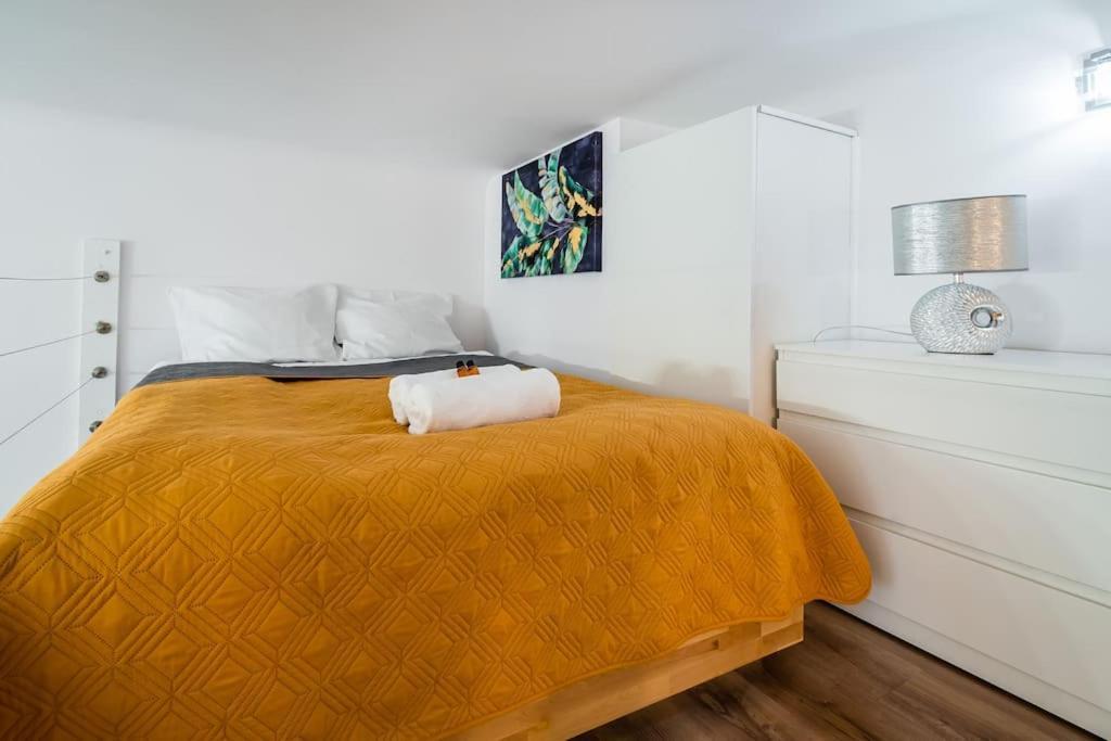 Royal City 40 M2 * Kraków